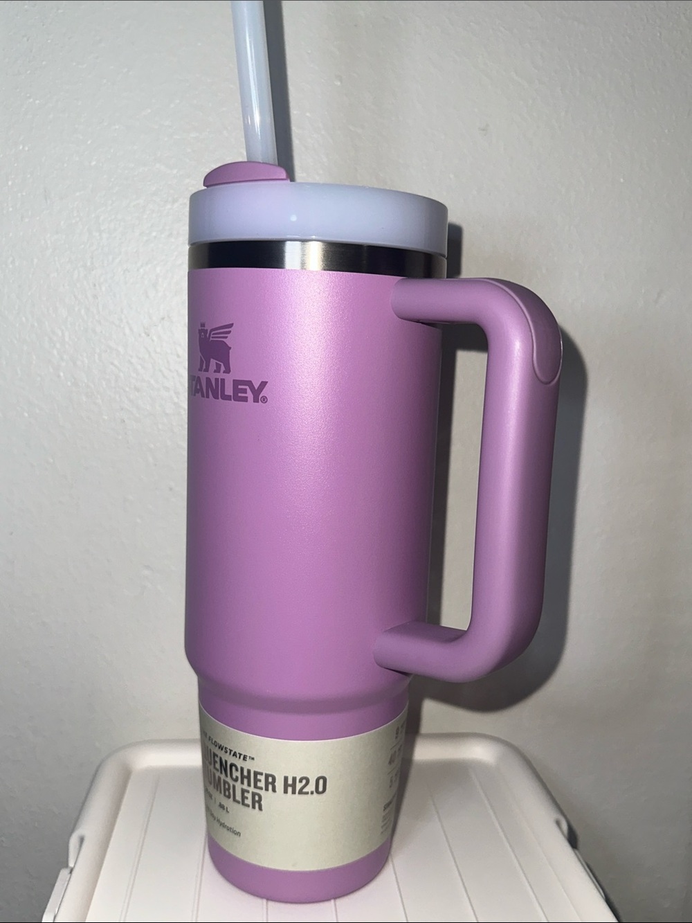 Stanley Pink Lavender Travel Tumbler with White Lid 30oz - Picture 4 of 6